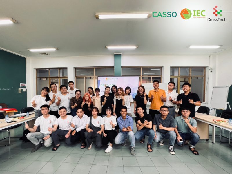 Casso cùng Crosstech hoàn thành khóa đào tạo QC Manual cho sinh viên